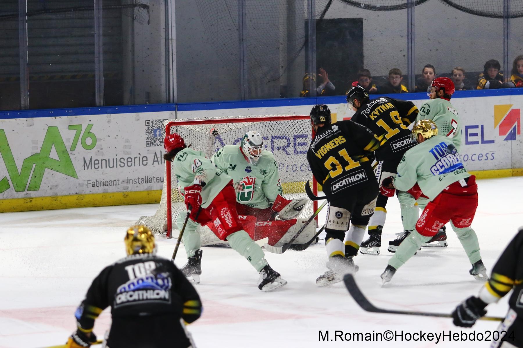 Rouen 2 - 4 Cergy-Pontoise