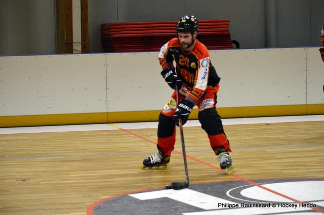 Photo hockey reportage N2 : Match référence pour les Griffons