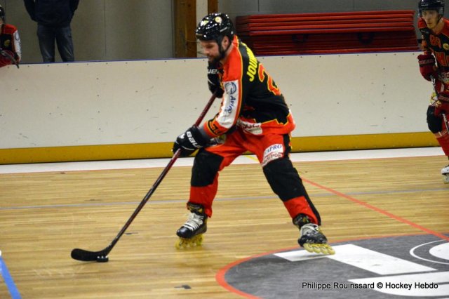 Photo hockey reportage N2 : Match référence pour les Griffons