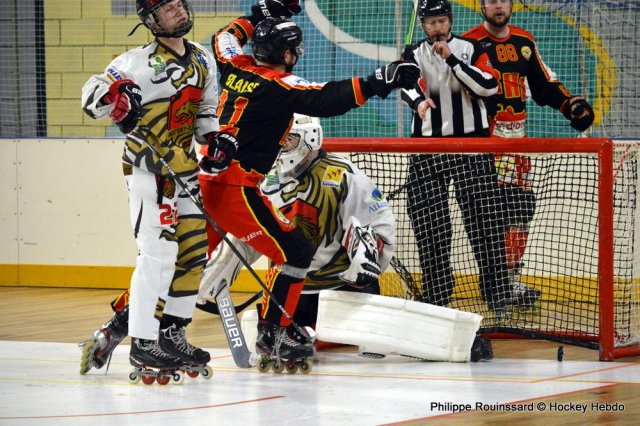 Photo hockey reportage N2 : Match référence pour les Griffons