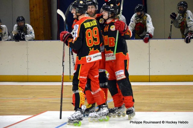 Photo hockey reportage N2 : Match référence pour les Griffons