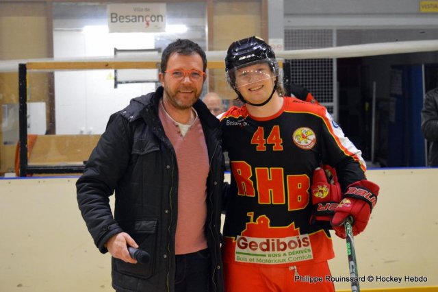 Photo hockey reportage N2 : Match référence pour les Griffons