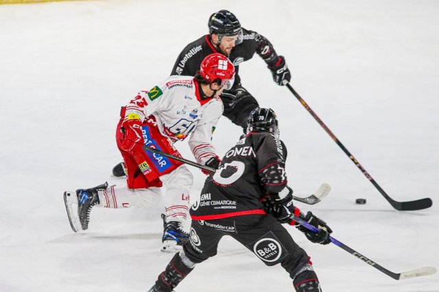 Photo hockey match Amiens  - Grenoble  le 28/01/2024