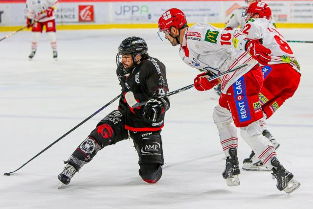 Photo hockey match Amiens  - Grenoble  le 28/01/2024