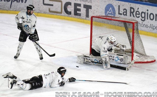 Photo hockey match Grenoble  - Marseille le 30/01/2024