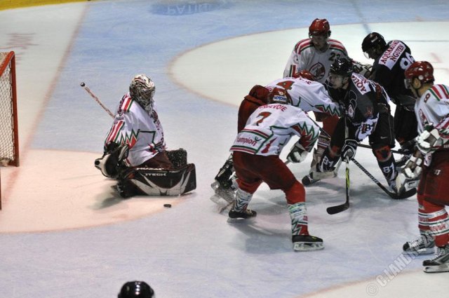 Photo hockey match Mulhouse - Courbevoie  le 10/10/2009