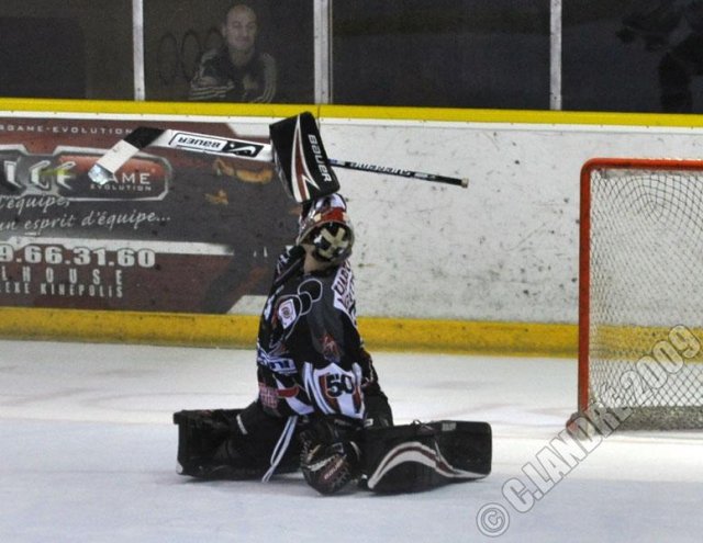Photo hockey match Mulhouse - Courbevoie  le 10/10/2009
