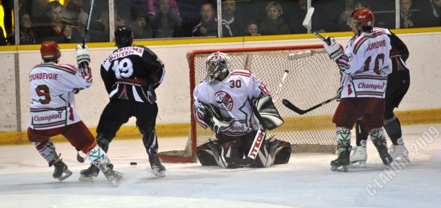 Photo hockey match Mulhouse - Courbevoie  le 10/10/2009
