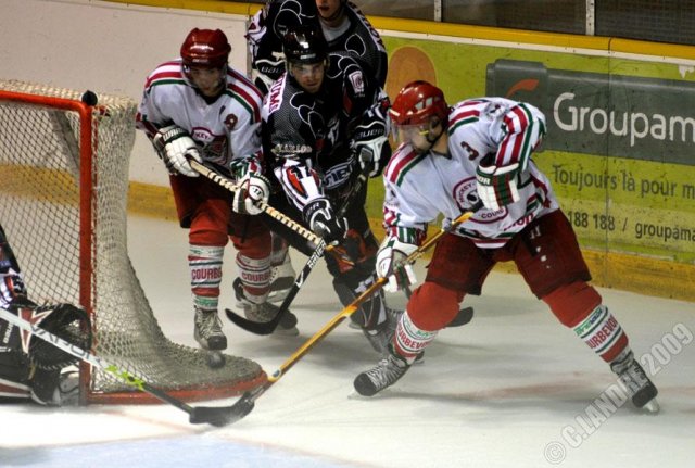 Photo hockey match Mulhouse - Courbevoie  le 10/10/2009