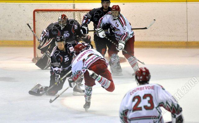 Photo hockey match Mulhouse - Courbevoie  le 10/10/2009