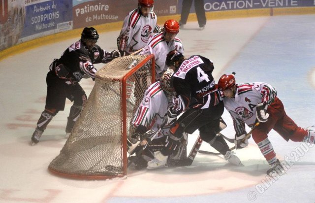 Photo hockey match Mulhouse - Courbevoie  le 10/10/2009