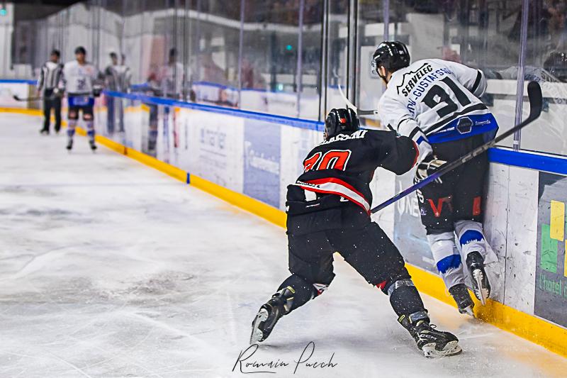 Toulouse-Blagnac 1 - 3 Courchevel-Méribel-Pralognan