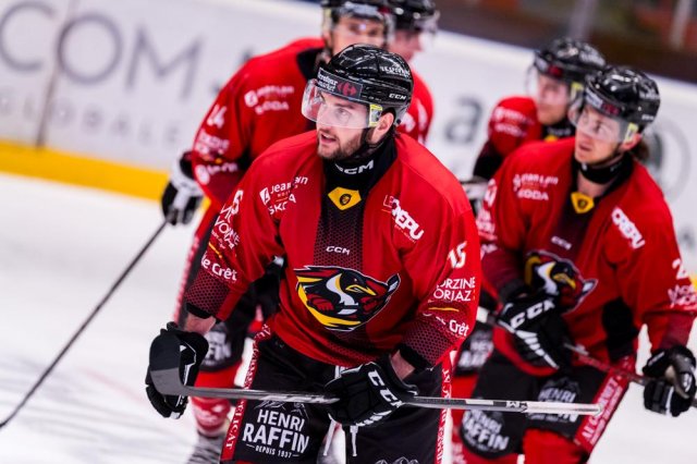 Photo hockey match Morzine-Avoriaz - Valenciennes le 10/02/2024