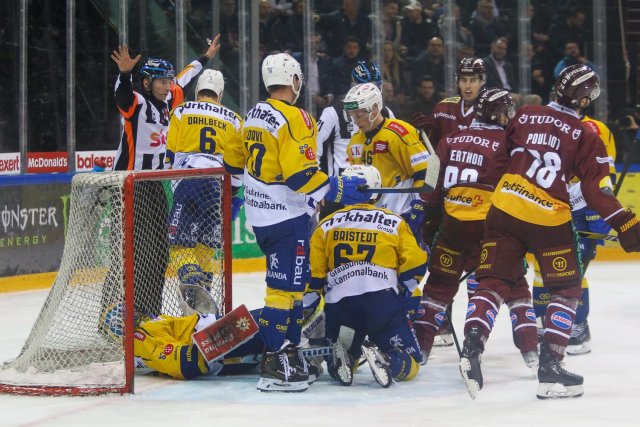 Photo hockey match Genève - Davos le 16/02/2024