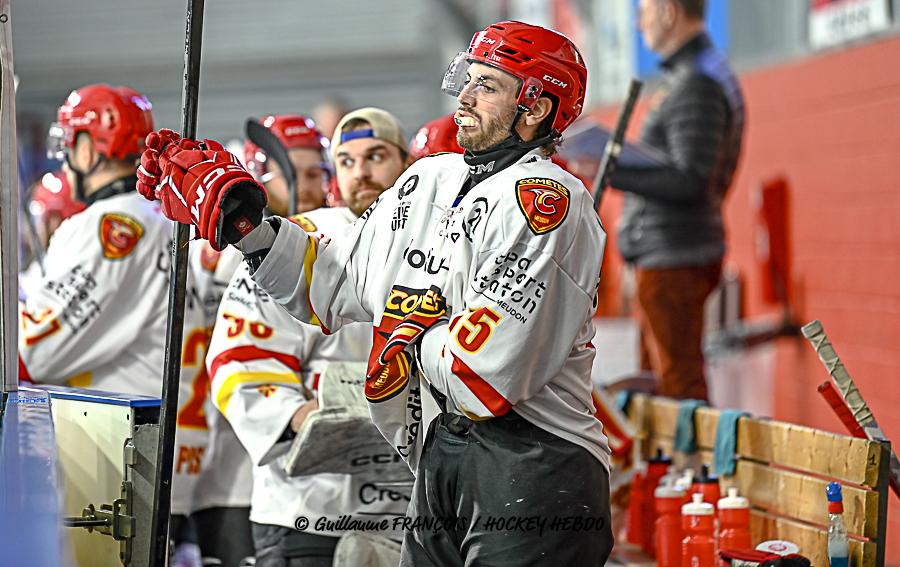 Nantes 2 - 3 Meudon
