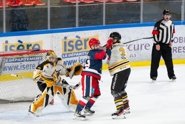 Photo hockey reportage U20 - Grenoble tout en maîtrise face à Strasbourg