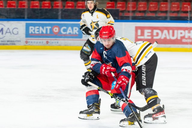 Photo hockey reportage U20 - Grenoble tout en maîtrise face à Strasbourg