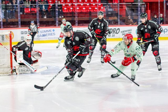 Photo hockey match Amiens  - Cergy-Pontoise le 27/02/2024