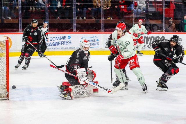 Photo hockey match Amiens  - Cergy-Pontoise le 27/02/2024
