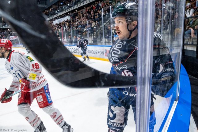 Photo hockey match Angers  - Grenoble  le 27/02/2024