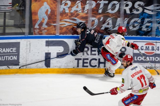 Photo hockey match Angers  - Grenoble  le 27/02/2024