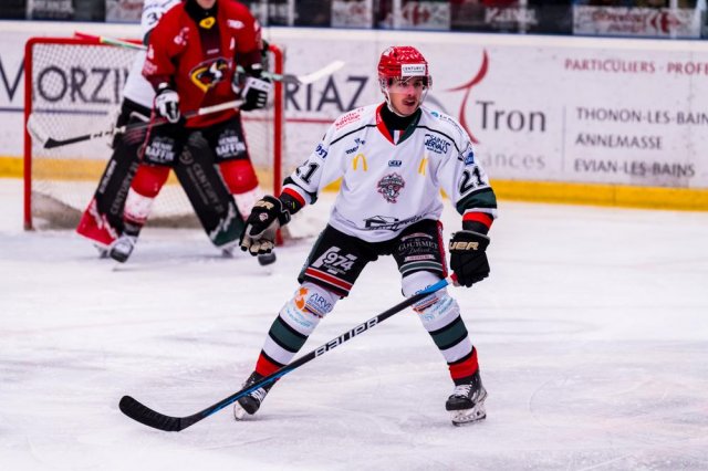 Photo hockey match Morzine-Avoriaz - Mont-Blanc le 02/03/2024