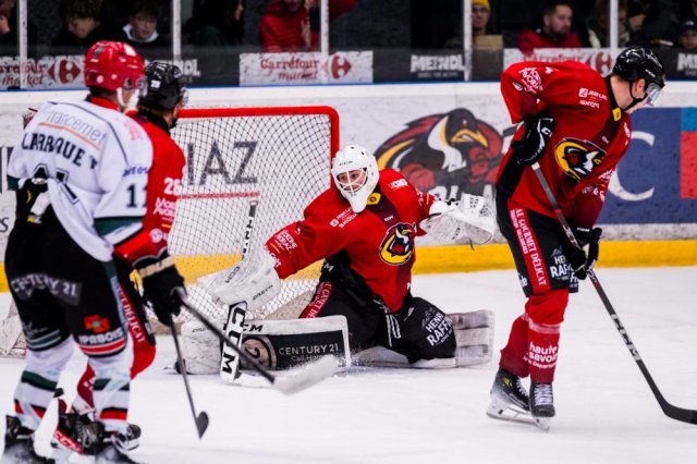 Photo hockey match Morzine-Avoriaz - Mont-Blanc le 02/03/2024