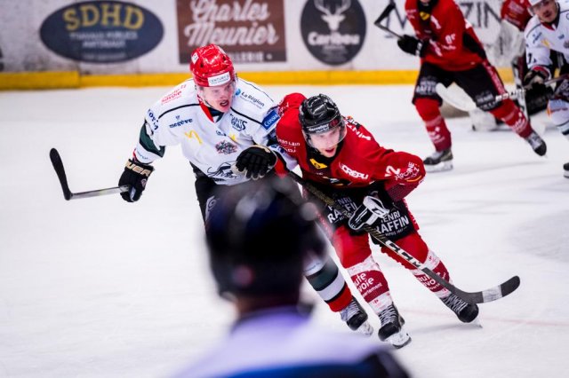 Photo hockey match Morzine-Avoriaz - Mont-Blanc le 02/03/2024