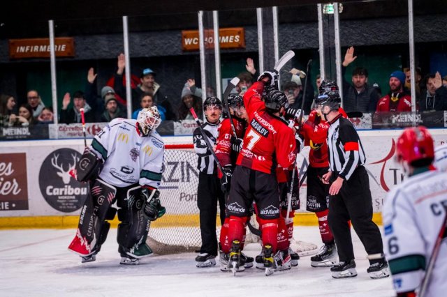 Photo hockey match Morzine-Avoriaz - Mont-Blanc le 02/03/2024