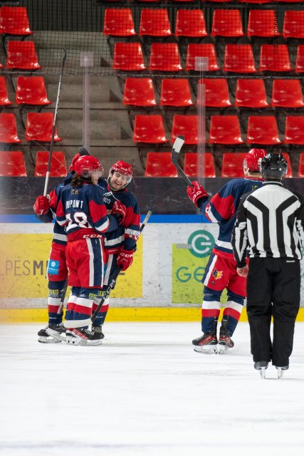 Photo hockey reportage PO U20 1/4 finale : Grenoble s'impose face à Amiens