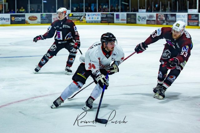 Photo hockey match La Roche-sur-Yon - Toulouse-Blagnac le 09/03/2024