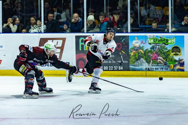 Photo hockey match La Roche-sur-Yon - Toulouse-Blagnac le 09/03/2024
