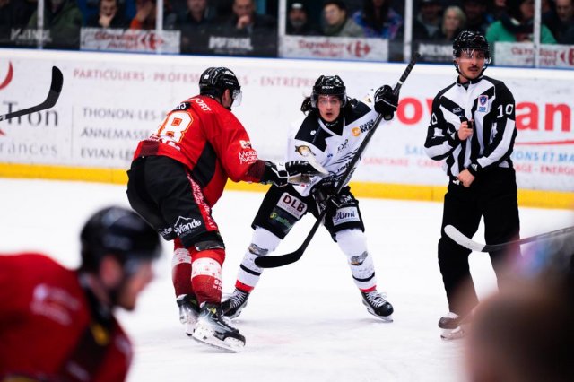 Photo hockey match Morzine-Avoriaz - Brest  le 20/03/2024