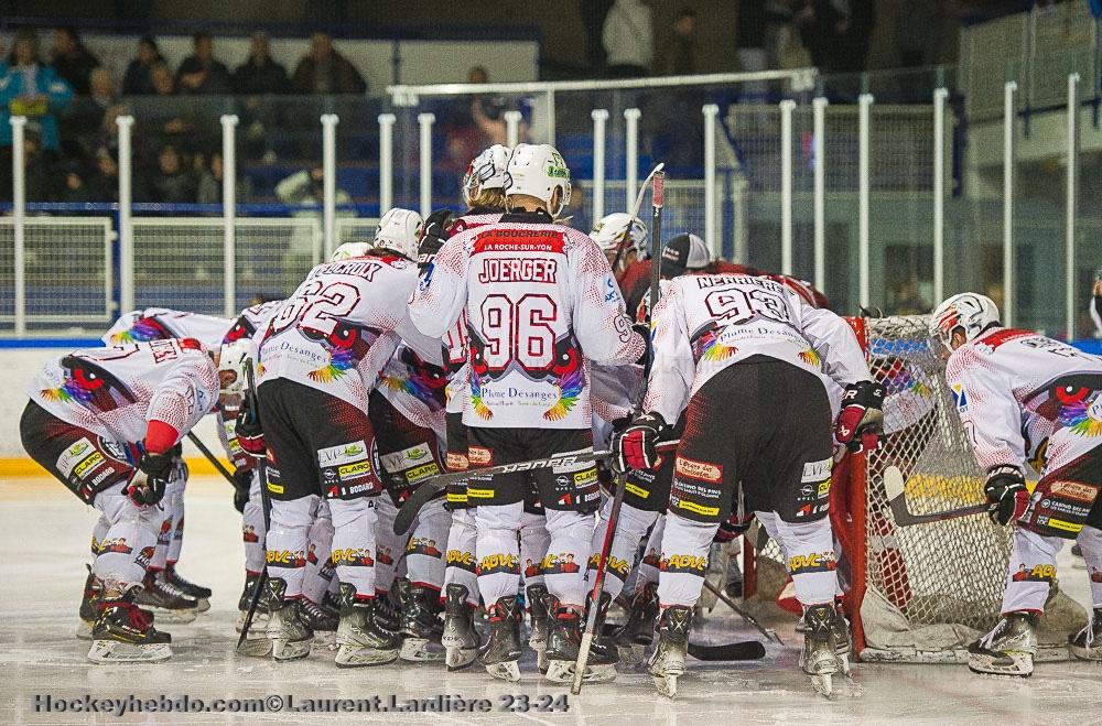 Villard-de-Lans 4 - 2 La Roche-sur-Yon
