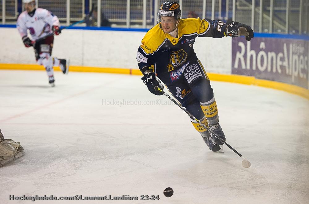 Villard-de-Lans 4 - 2 La Roche-sur-Yon