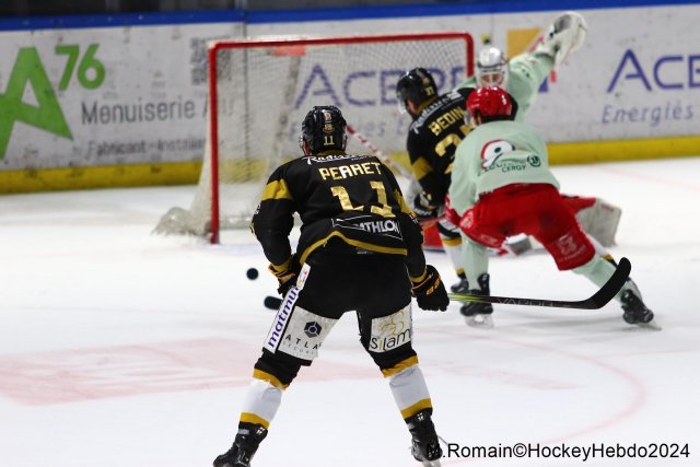 Photo hockey match Rouen - Cergy-Pontoise le 23/03/2024