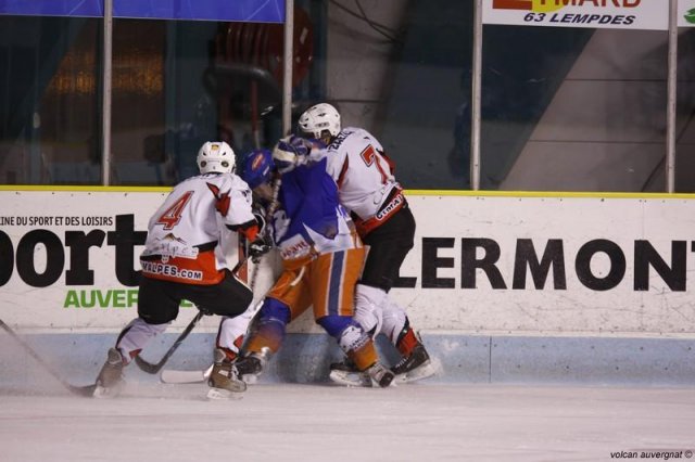 Photo hockey match Clermont-Ferrand - Courchevel-Méribel-Pralognan le 17/10/2009