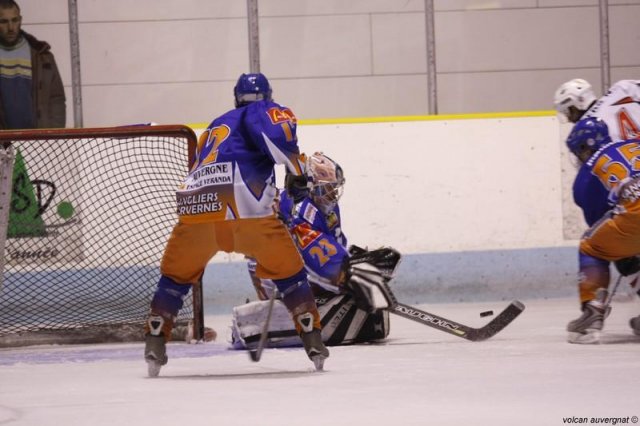 Photo hockey match Clermont-Ferrand - Courchevel-Méribel-Pralognan le 17/10/2009