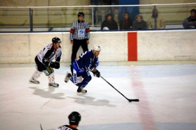 Photo hockey match Reims* - Caen  le 17/10/2009