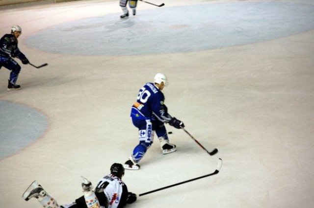 Photo hockey match Reims* - Caen  le 17/10/2009