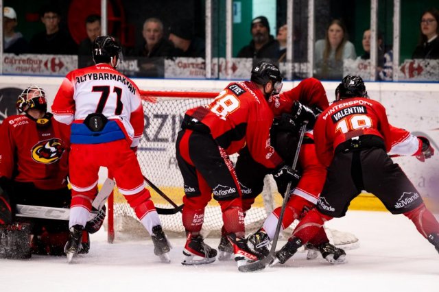Photo hockey match Morzine-Avoriaz - Valenciennes le 31/03/2024