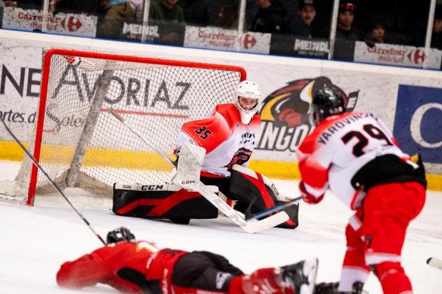 Photo hockey match Morzine-Avoriaz - Valenciennes le 31/03/2024