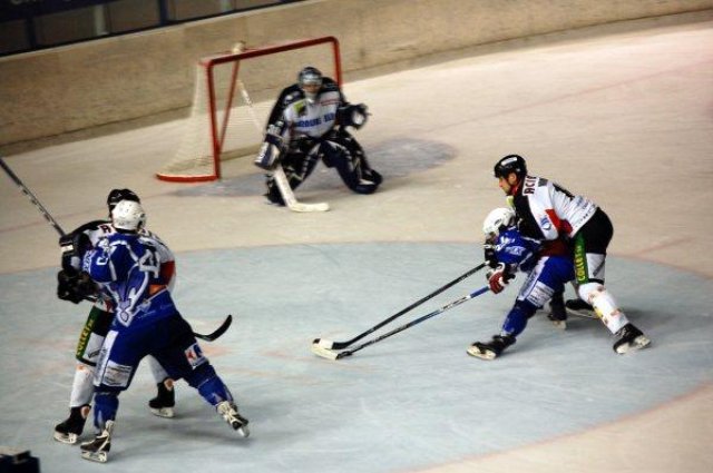 Photo hockey match Reims* - Caen  le 17/10/2009