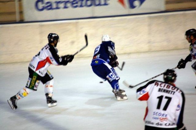 Photo hockey match Reims* - Caen  le 17/10/2009
