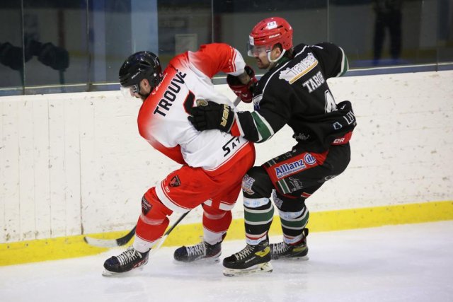 Photo hockey match Mont-Blanc - Valenciennes le 02/04/2024