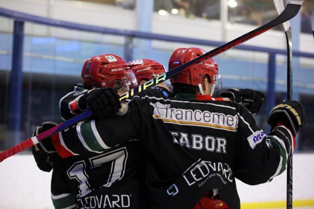 Photo hockey match Mont-Blanc - Valenciennes le 02/04/2024