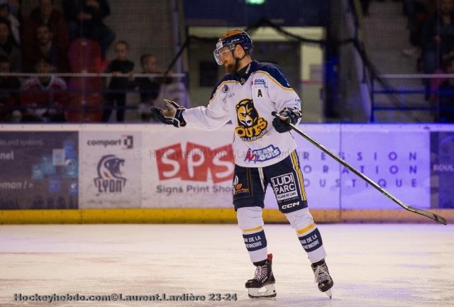 Photo hockey match Lyon - Villard-de-Lans le 06/04/2024
