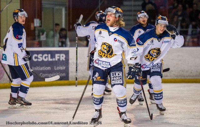 Photo hockey match Lyon - Villard-de-Lans le 06/04/2024