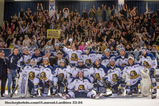 Photo hockey match Lyon - Villard-de-Lans le 06/04/2024