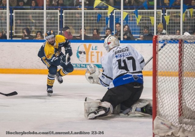 Photo hockey match Villard-de-Lans - Courchevel-Méribel-Pralognan le 20/04/2024